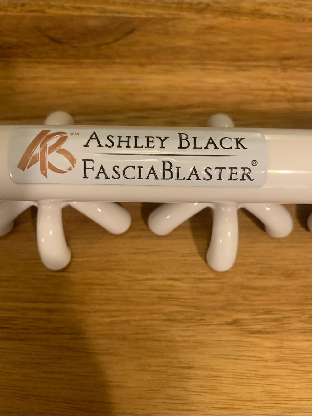 Ashley Black FasciaBlaster - Picture 2 of 2